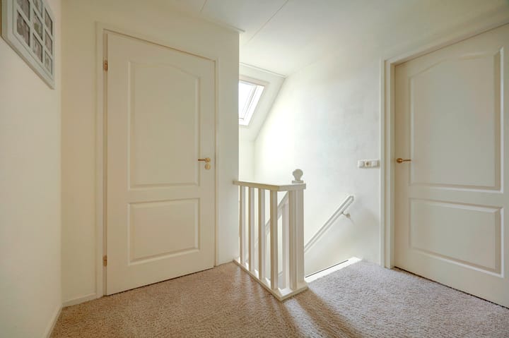 Photo 45 of Zwanebloem 32