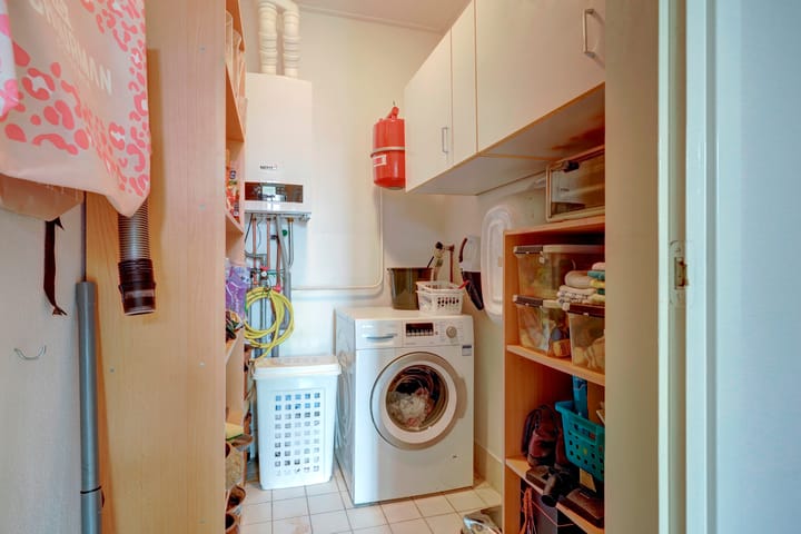 Photo 46 of Zwanebloem 32