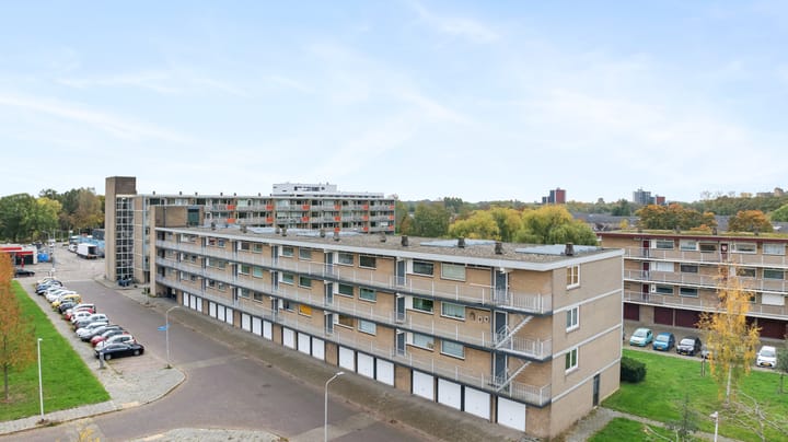 Photo 35 of Malvert 6145