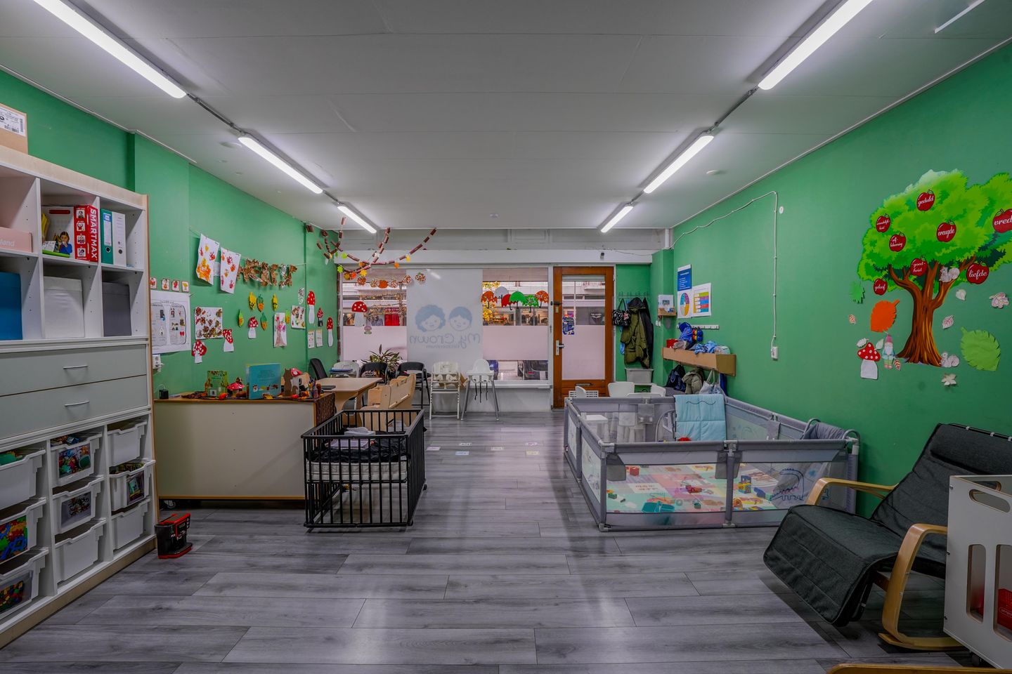 Bekijk foto 3 van Wilhelm Tellplaats 80-98