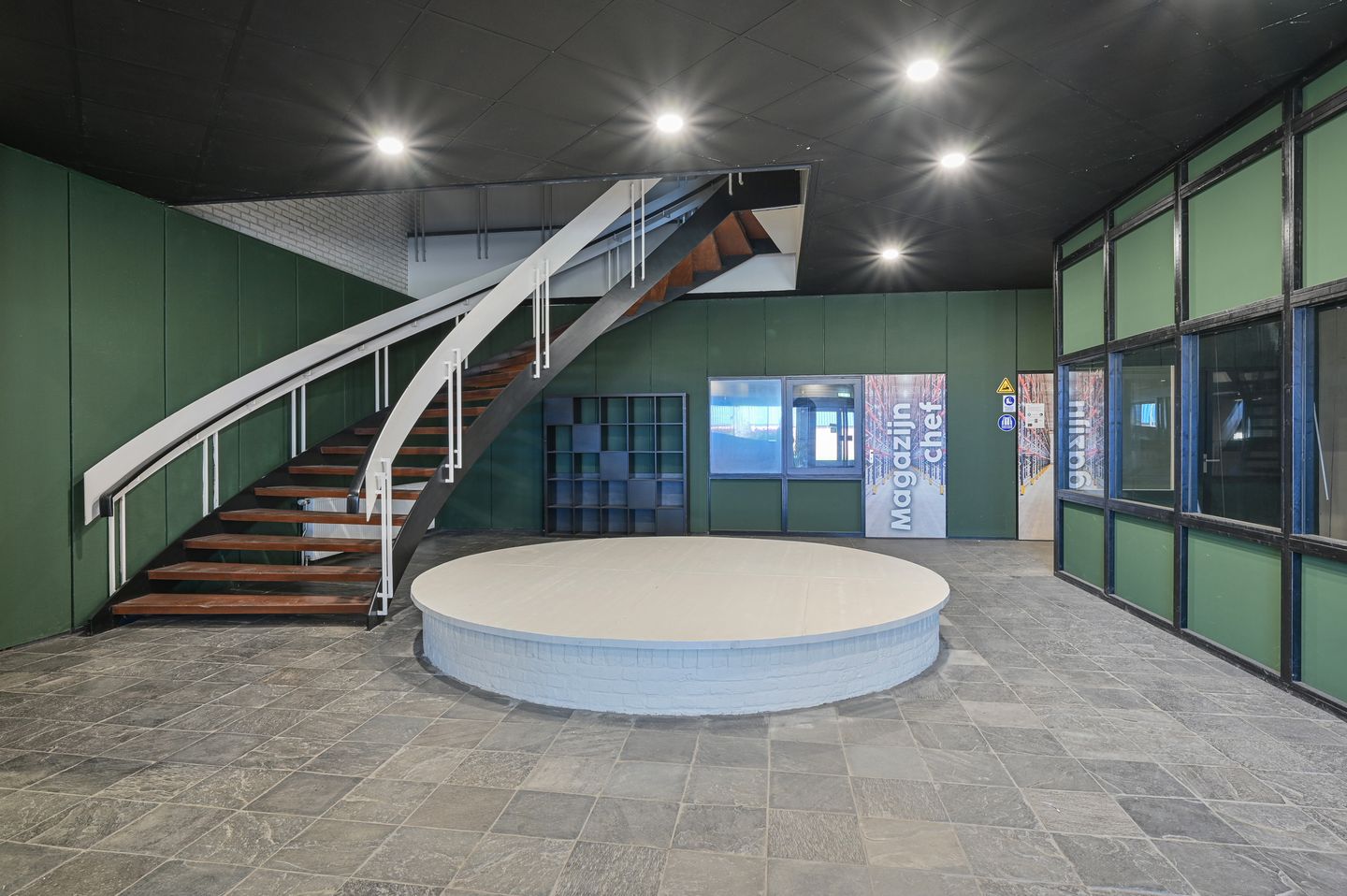 Bekijk foto 3 van Kapitein Grantstraat 3