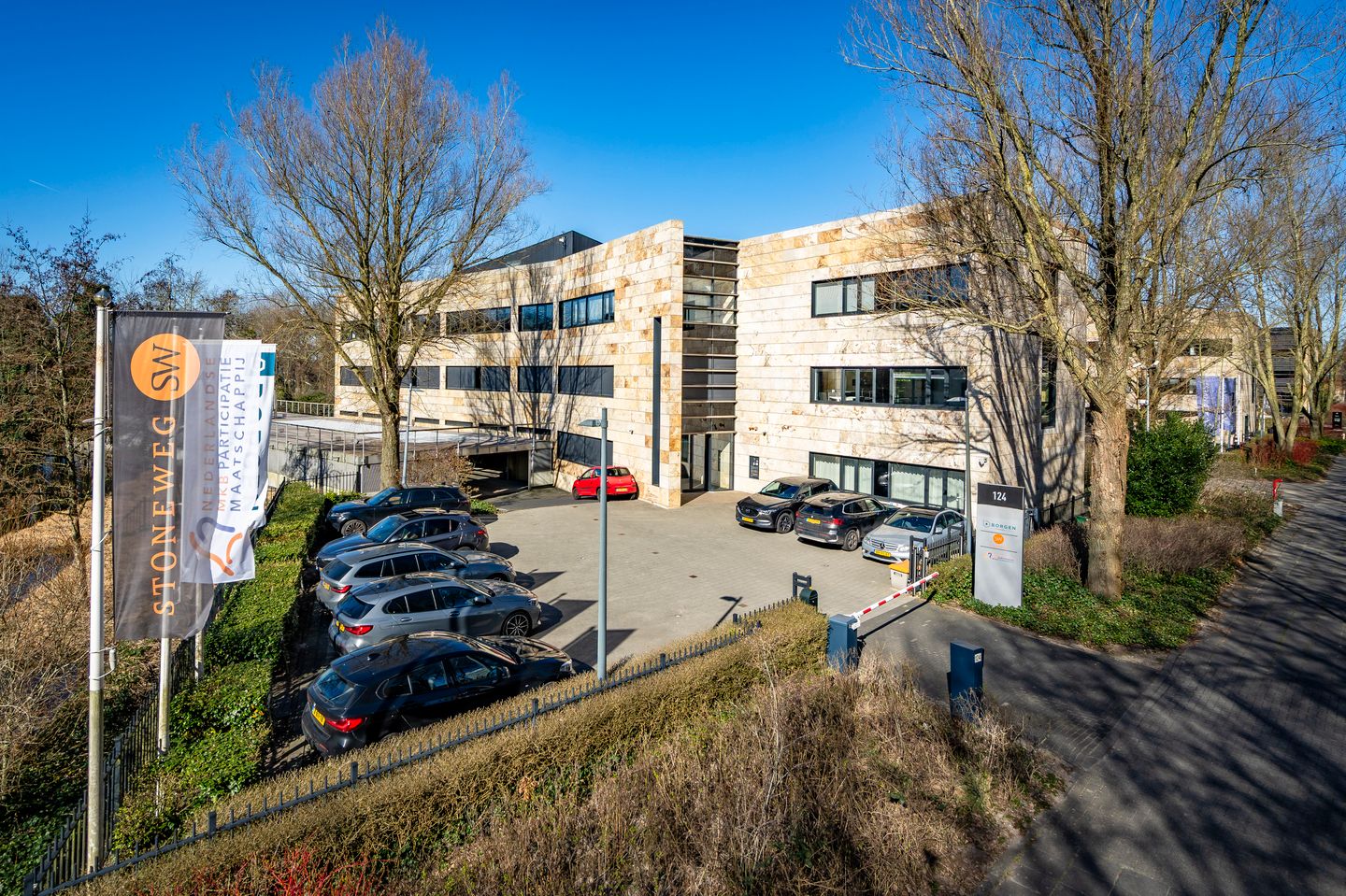 View photo 2 of Jachthavenweg 124