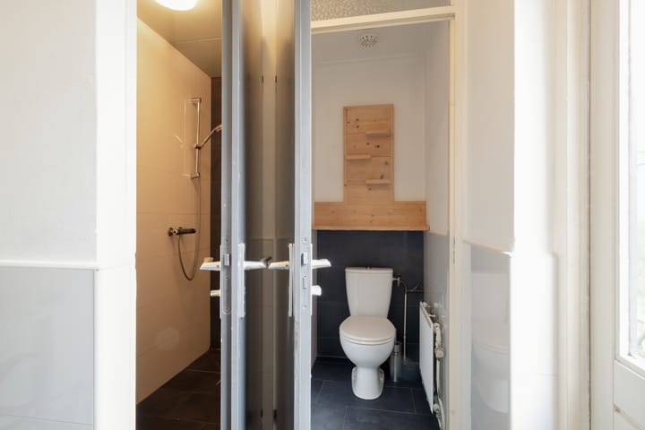 Photo 13 of Tjibbe Knolstraat 46