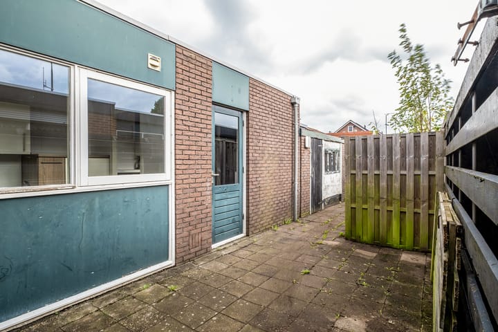 Photo 22 of Tjibbe Knolstraat 46