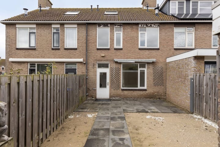 Photo 3 of Anna Reijnvaanstraat 64