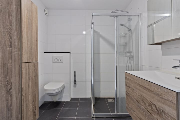 Foto 20 van Anna Reijnvaanstraat 64