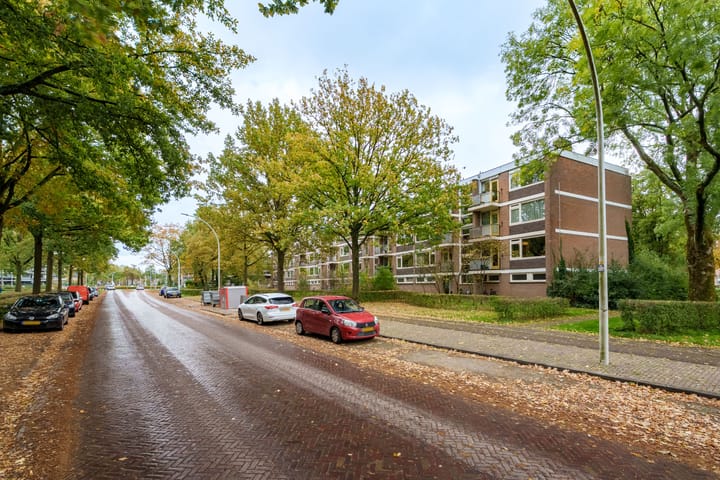 Foto 2 van Van Uvenweg 130