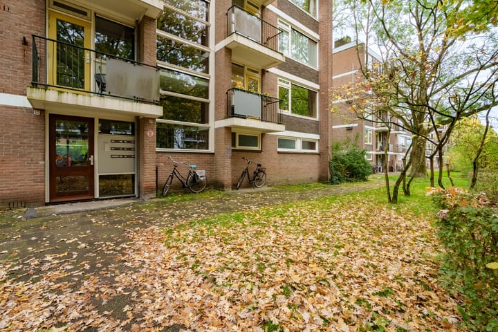 Foto 4 van Van Uvenweg 130