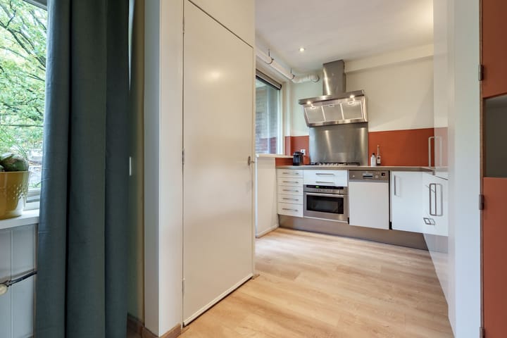 Foto 10 van Van Uvenweg 130