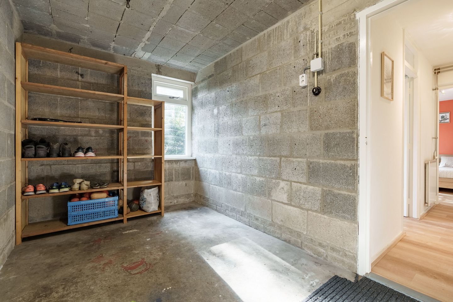 Foto 25 van Van Uvenweg 130