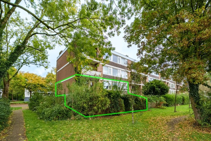 Foto 35 van Van Uvenweg 130