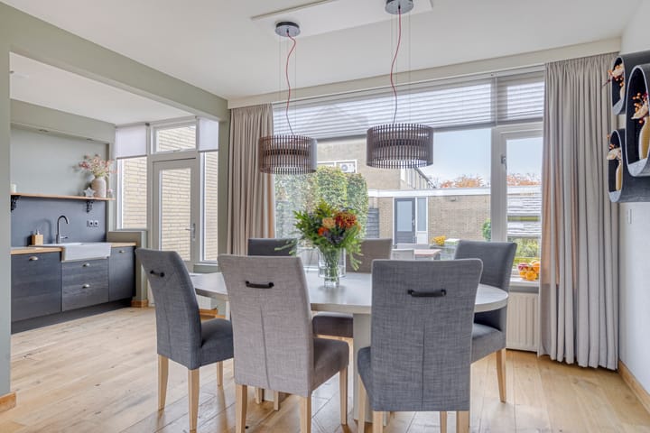 Foto 12 van Brederolaan 80