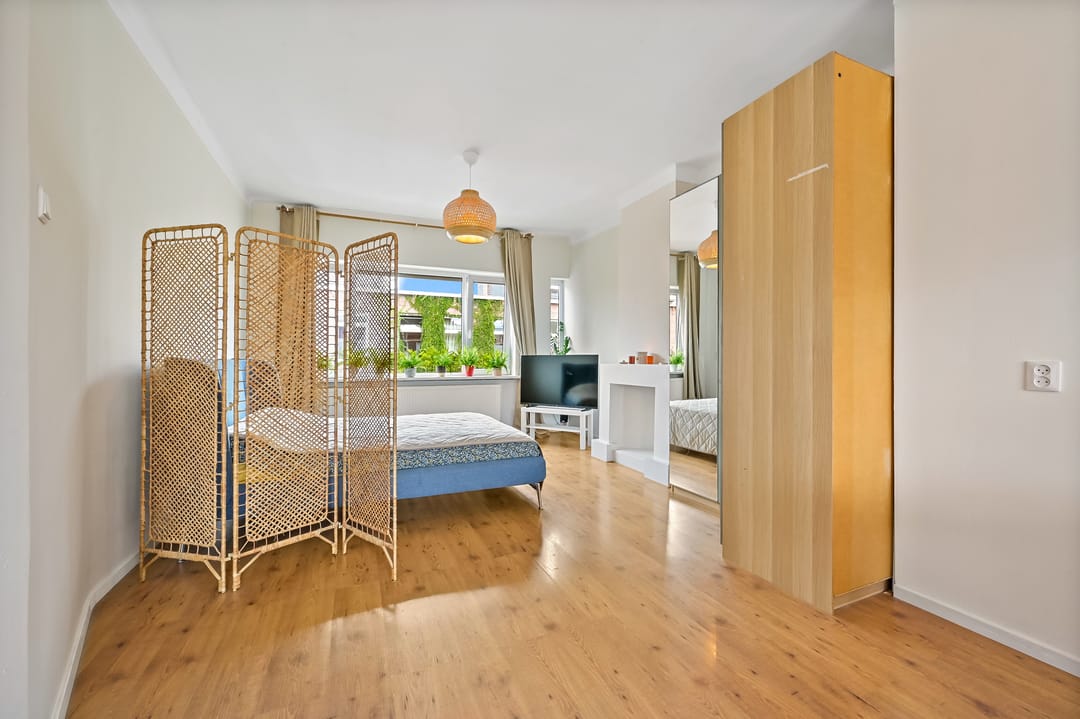 Photo 7 of Roerstraat 58