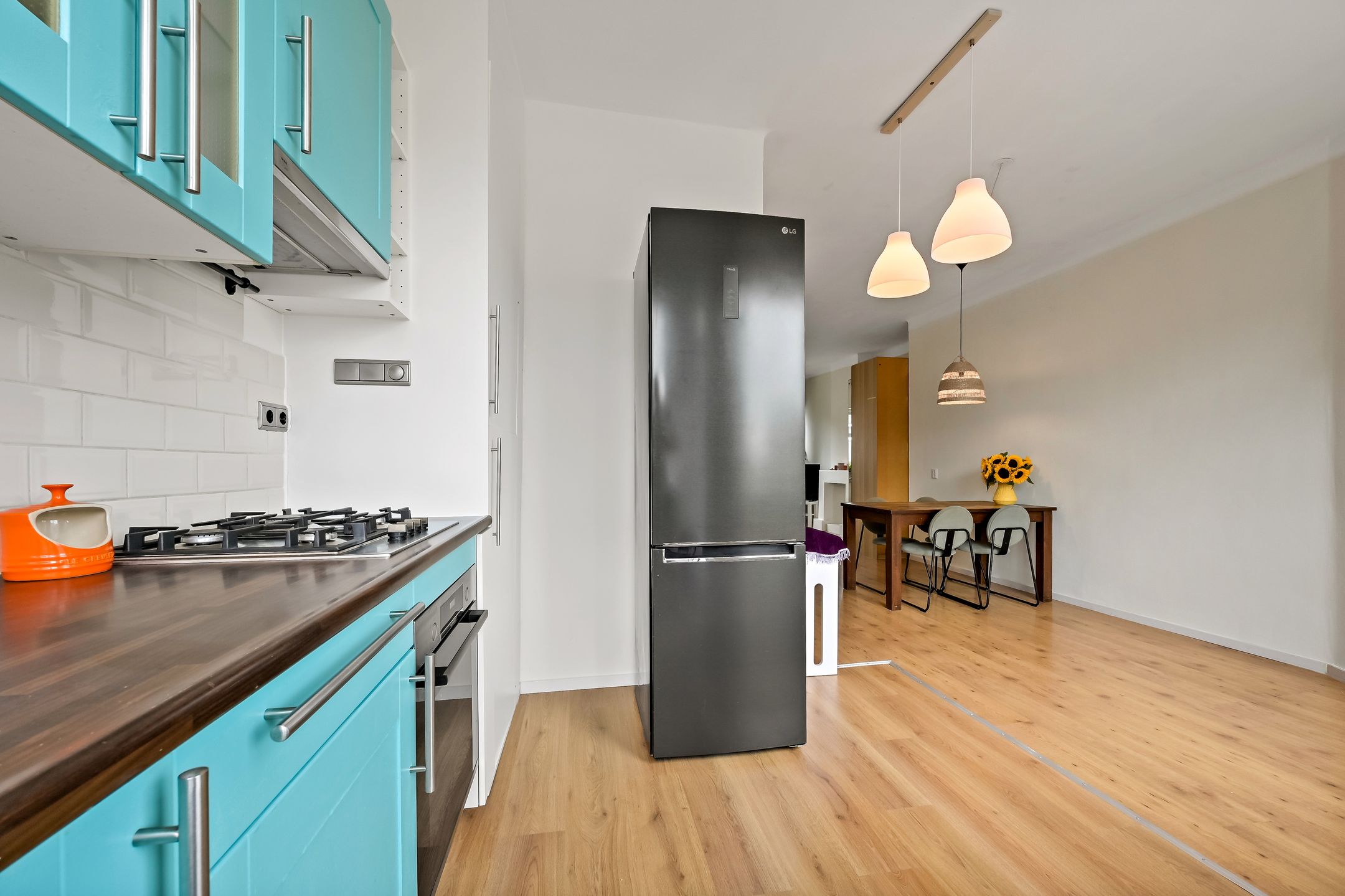 Photo 12 of Roerstraat 58