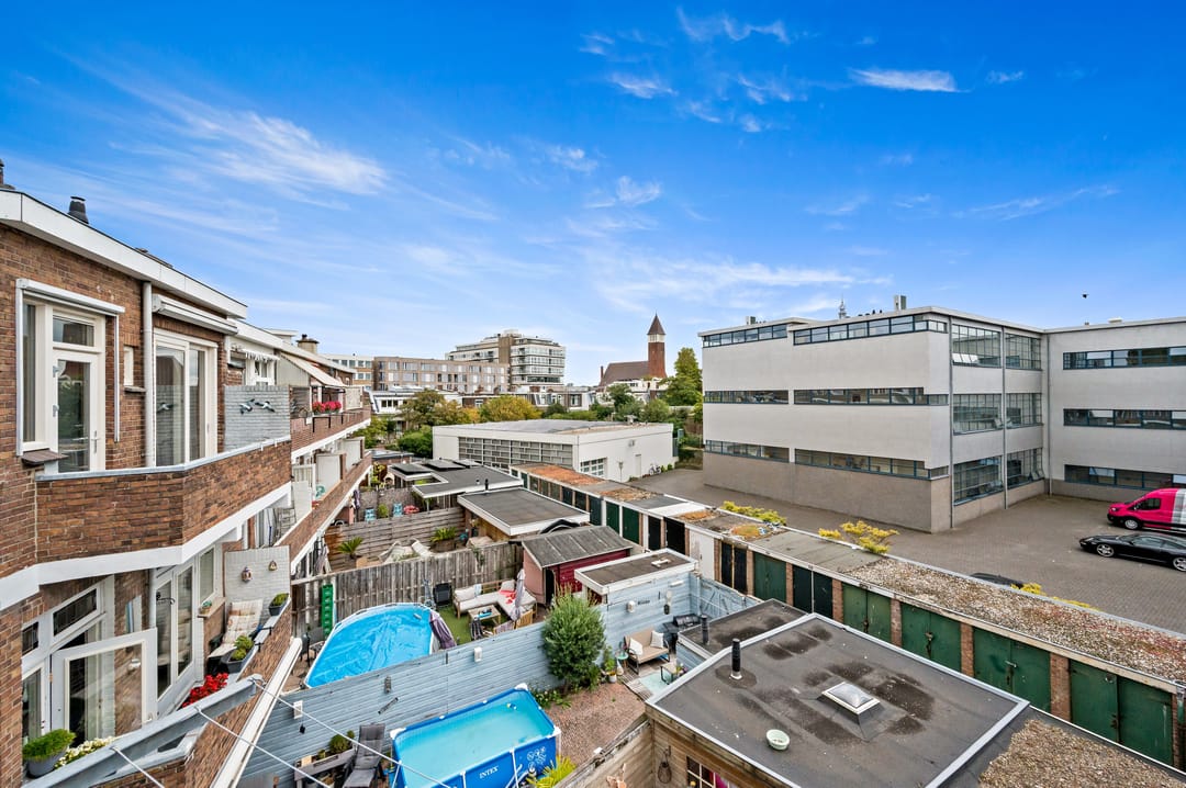 Photo 16 of Roerstraat 58