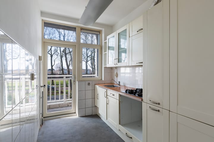 Photo 9 of Stationsstraat 26-RD