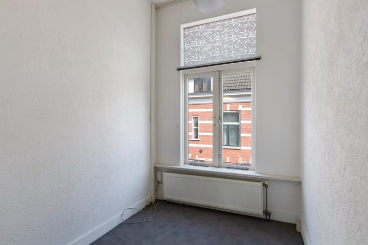 Photo 23 of Stationsstraat 26-RD