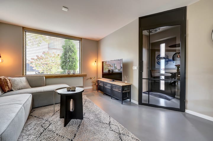 Foto 16 van Beellaan 12