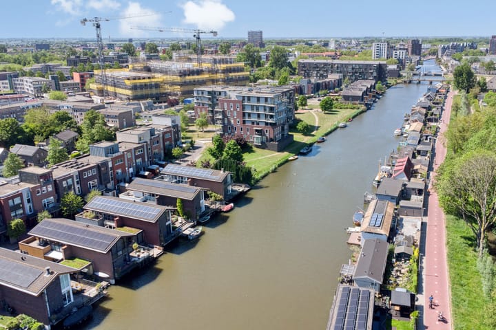 Photo 9 of De Oeverlanden 211