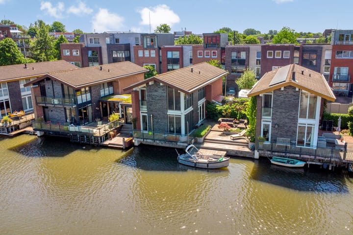 Photo 8 of De Oeverlanden 211