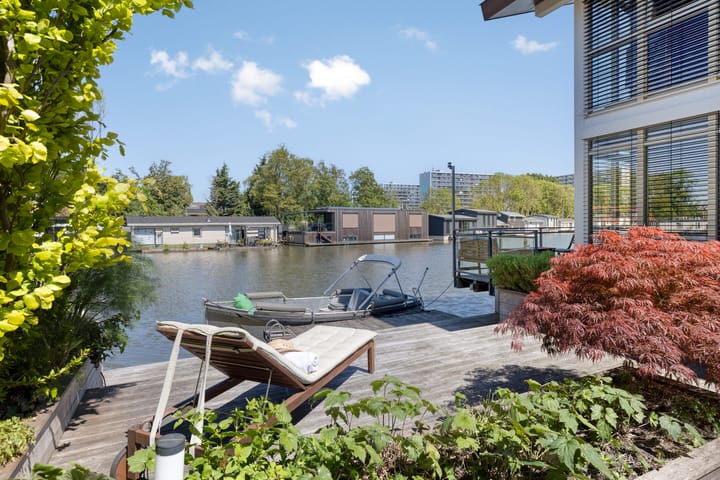 Photo 10 of De Oeverlanden 211