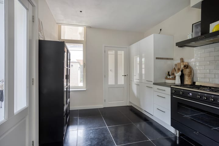 Photo 6 of Vianenstraat 24