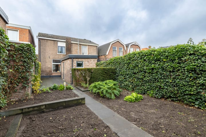 Foto 23 van Brugstraat 49