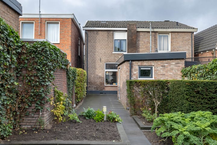 Foto 26 van Brugstraat 49