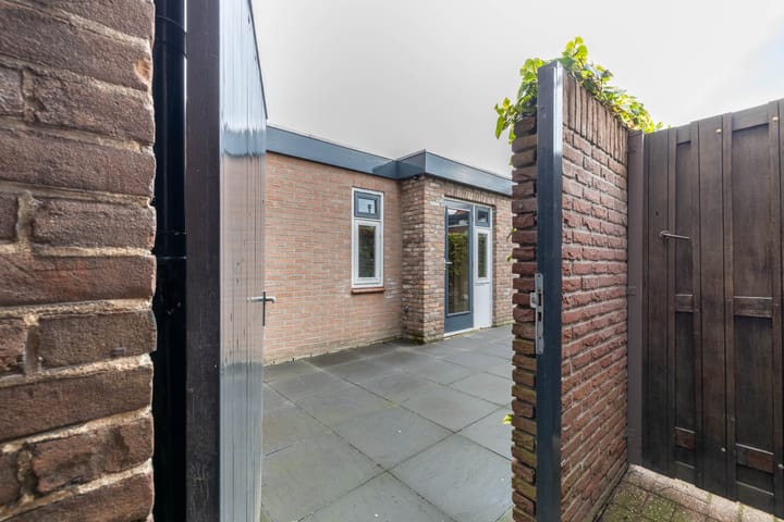 Foto 27 van Brugstraat 49