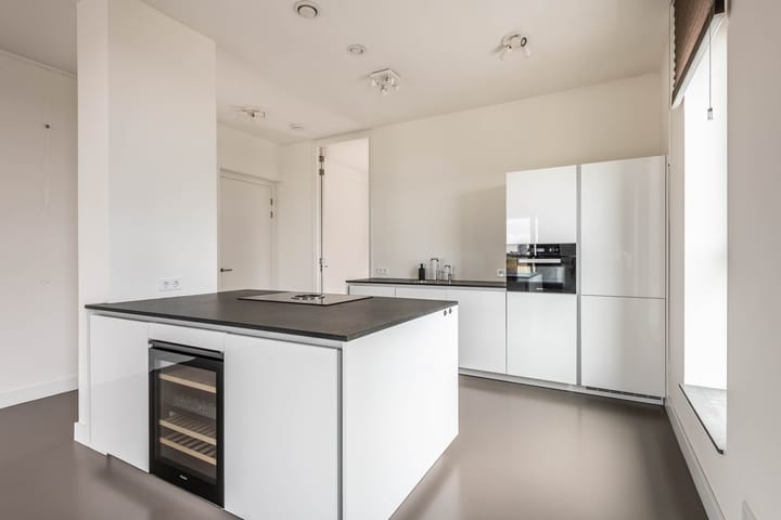 Photo 3 of Gustav Mahlerlaan 953