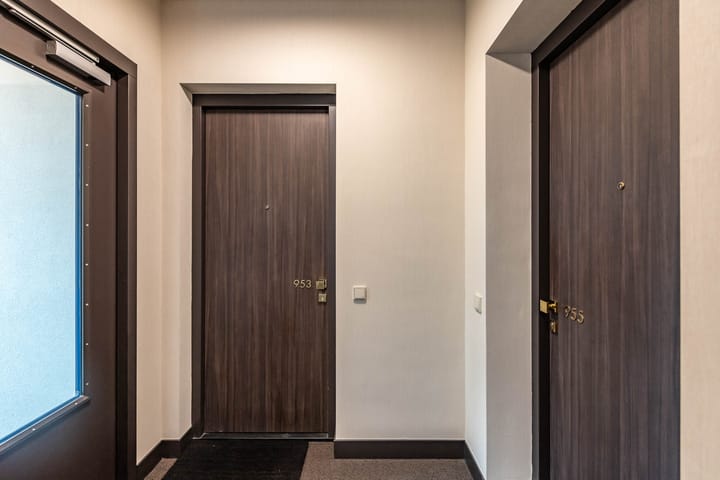 Photo 32 of Gustav Mahlerlaan 953