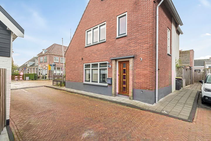 Foto 3 van Dorpsstraat 4