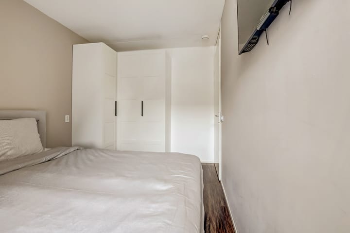 Foto 20 van Groot Horloo 49