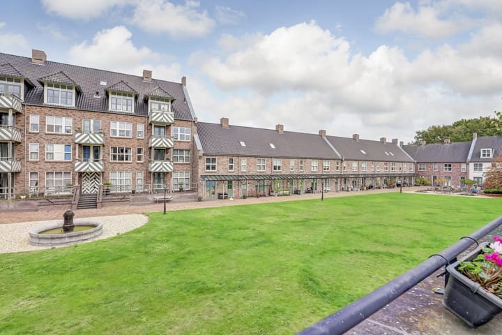 Foto 28 van Groot Horloo 49