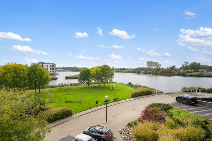 Photo 4 of Waddenring 117