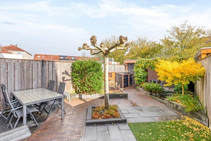 Photo 2 of Bachplantsoen 6