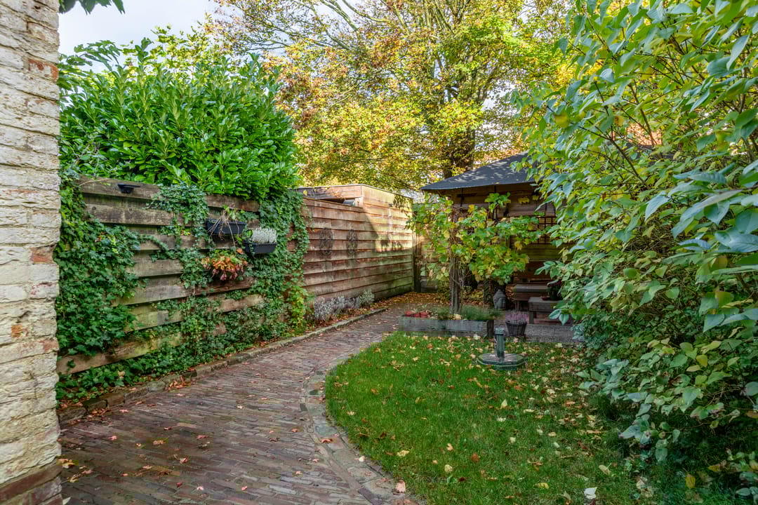 Photo 32 of Anna van Saksenstraat 5