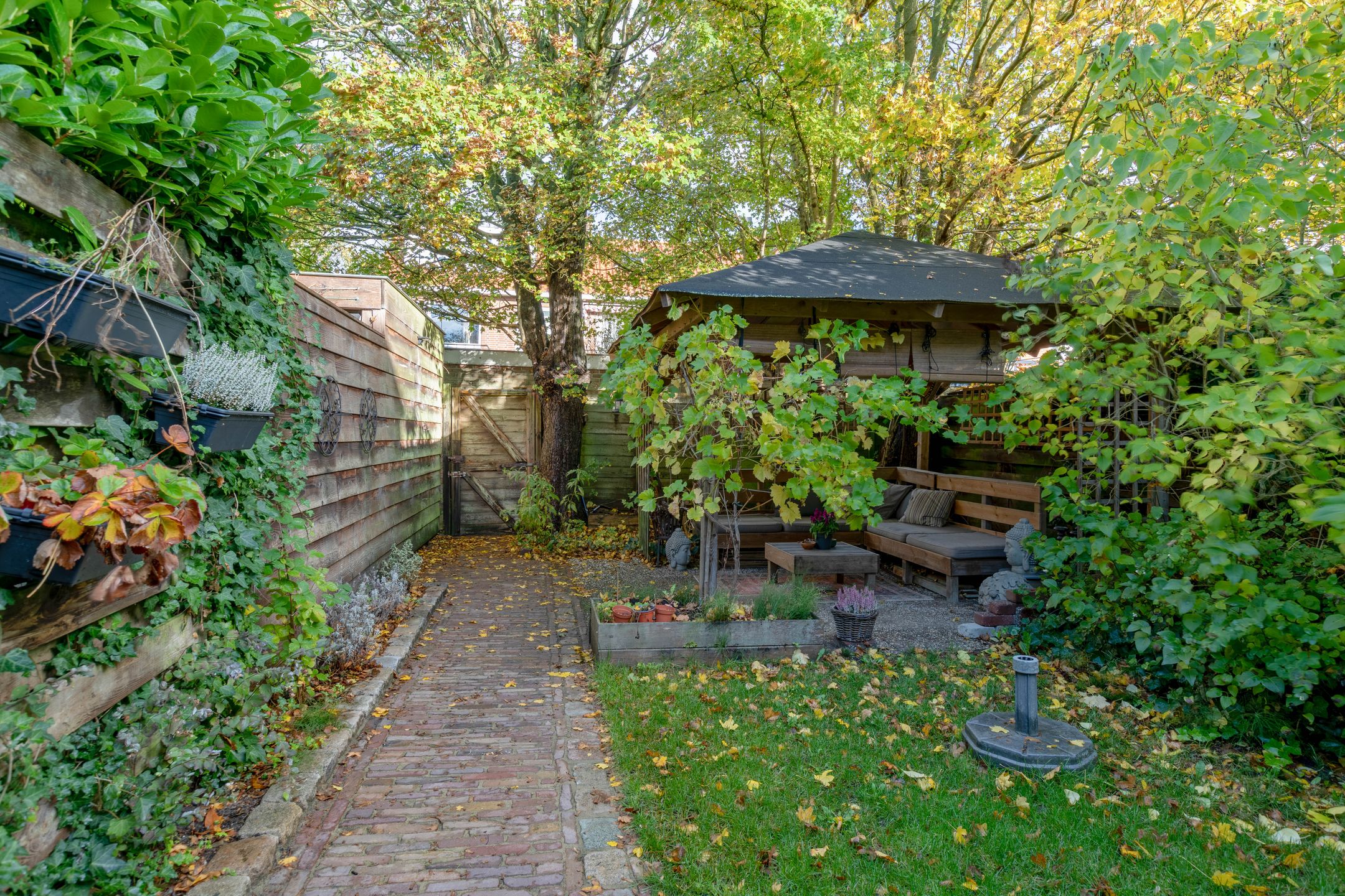 Photo 33 of Anna van Saksenstraat 5