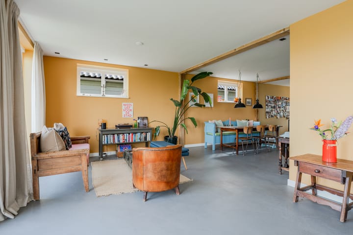 Photo 16 of Zuiderwouder Dorpsstraat 11-A