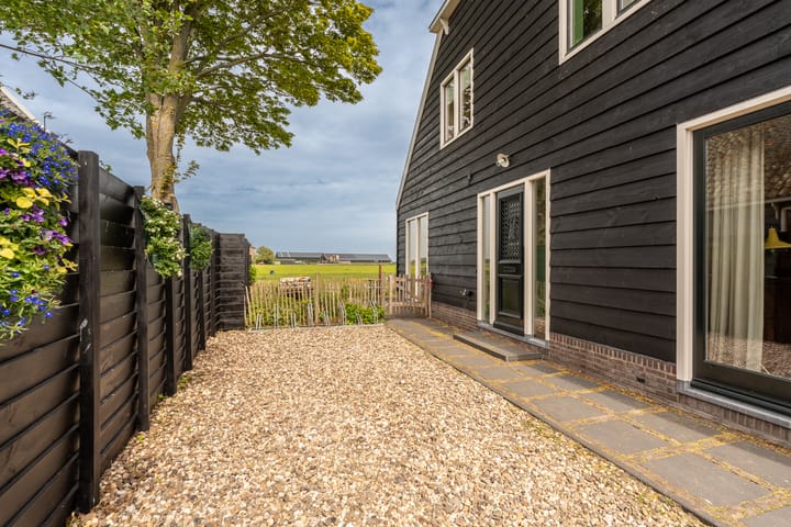 Photo 33 of Zuiderwouder Dorpsstraat 11-A