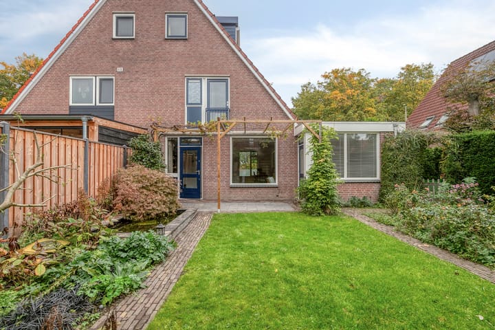 Foto 40 van Muiderweg 17