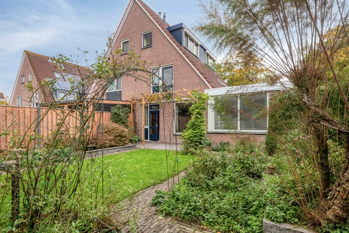 Foto 41 van Muiderweg 17