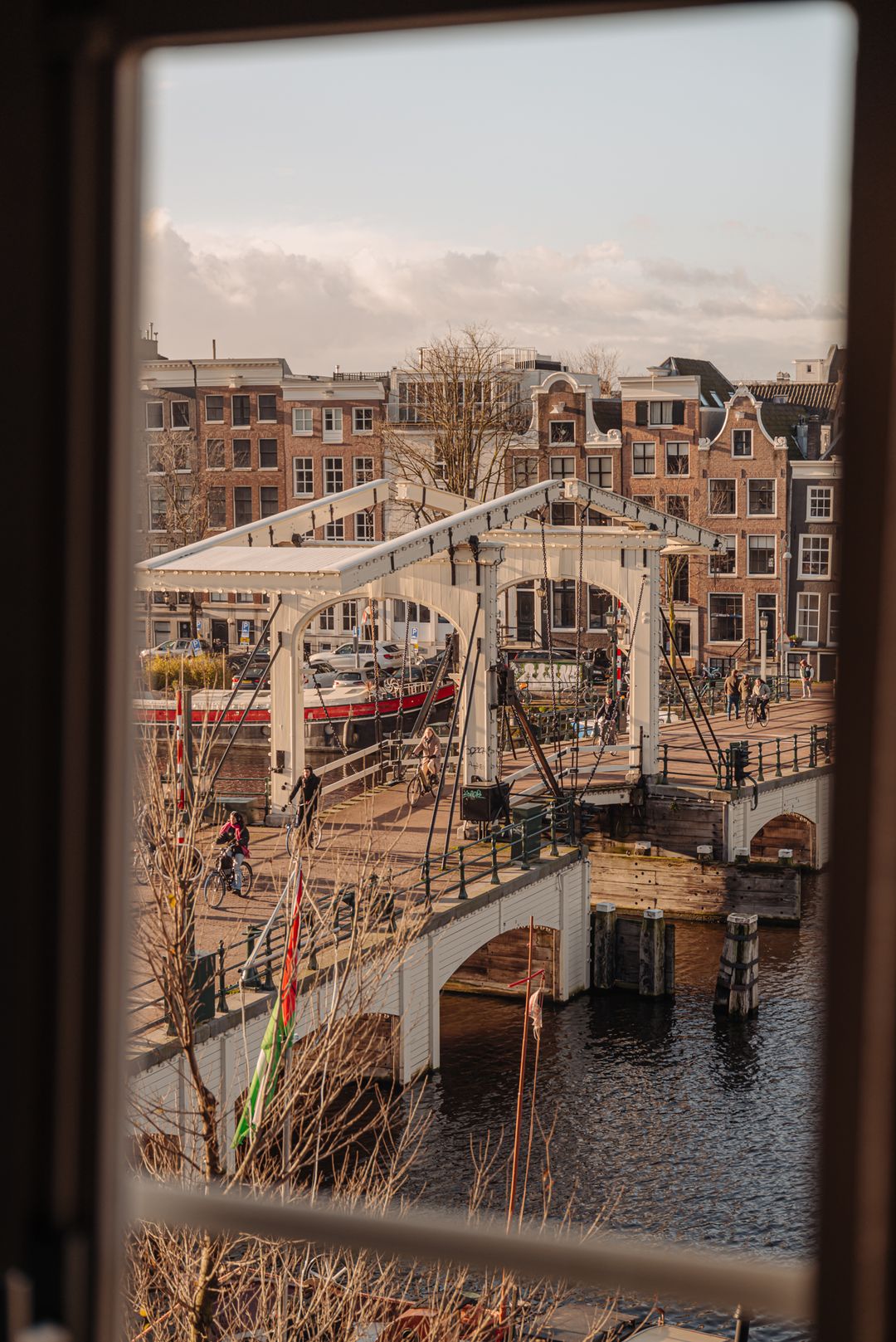 Photo 11 of Amstel 71-2