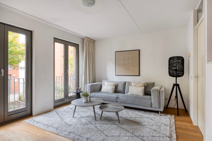 Photo 2 of Charlotte van Bourbonhof 43