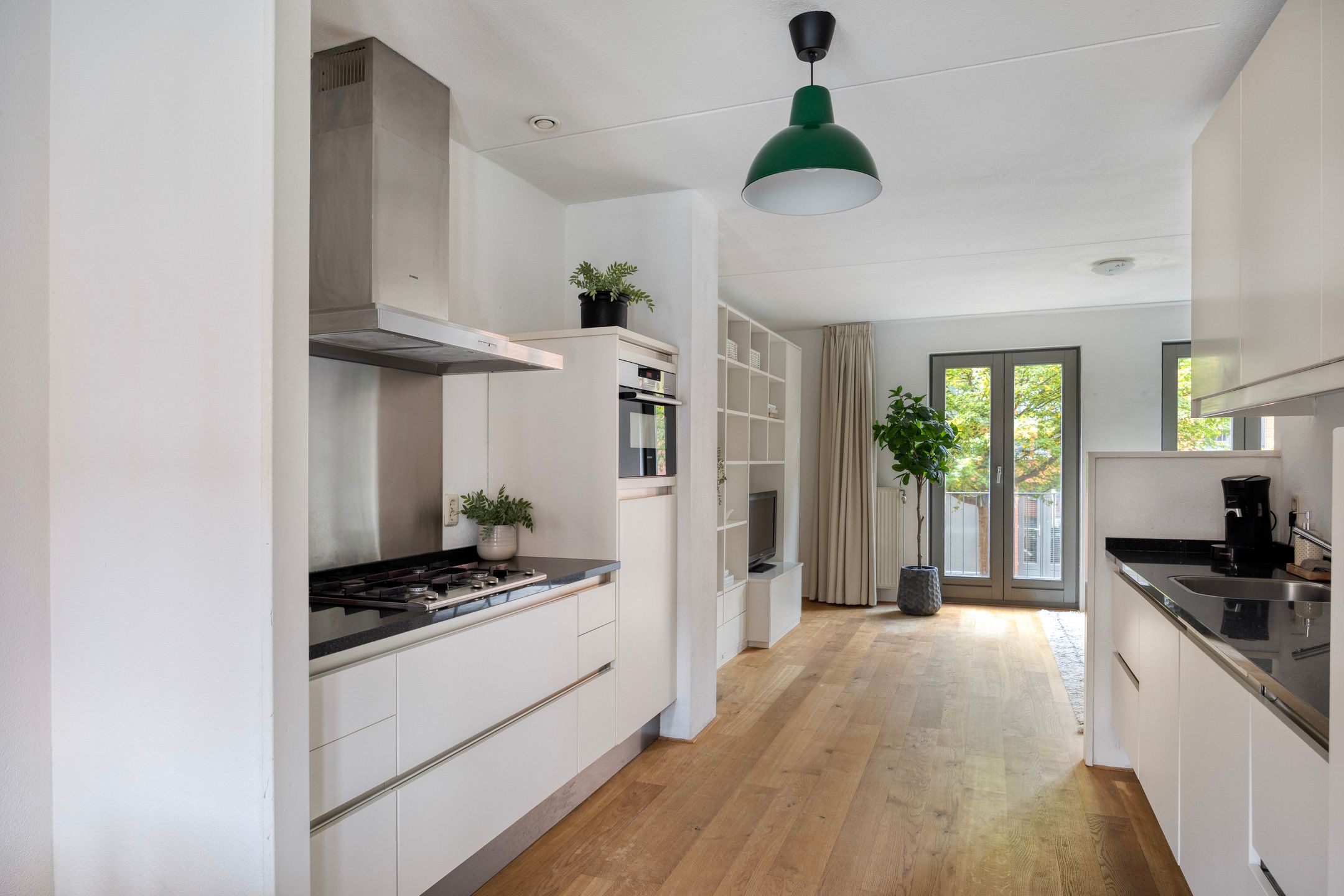 Foto 3 van Charlotte van Bourbonhof 43