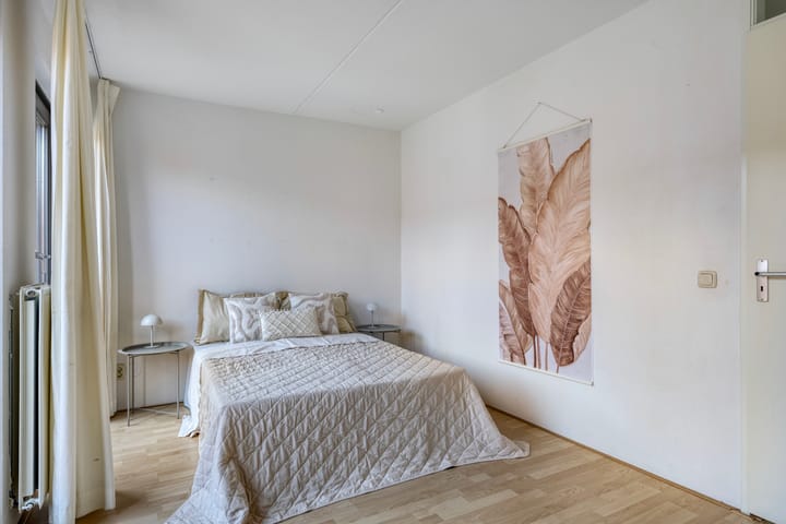 Photo 6 of Charlotte van Bourbonhof 43