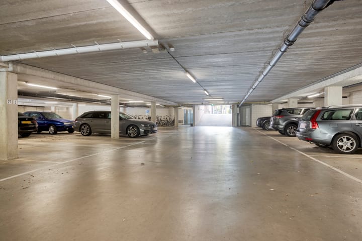 Photo 8 of Charlotte van Bourbonhof 43