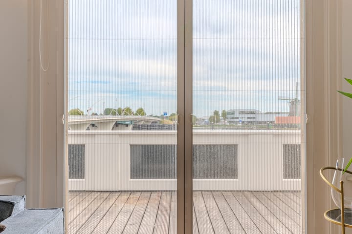 Foto 18 van Lagedijk 12-B2