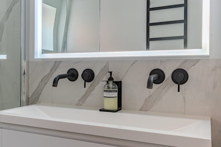 Foto 23 van Lagedijk 12-B2