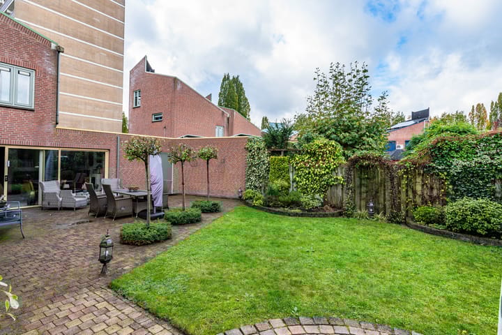 Photo 12 of Prof. dr. P.J. Crutzenlaan 22